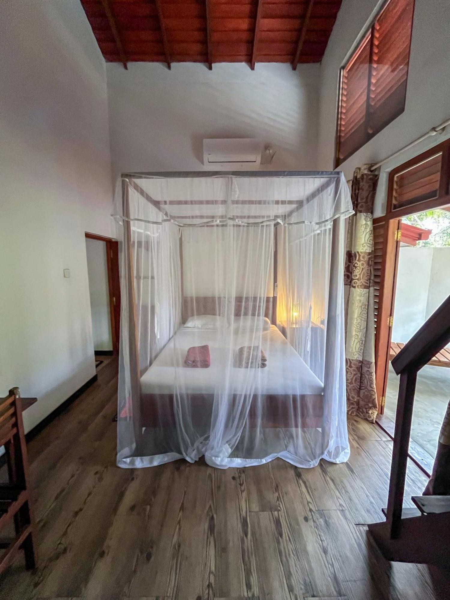 Abraham Beach House Tangalle Exterior photo