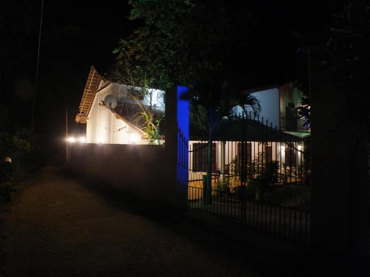 Abraham Beach House Tangalle Exterior photo